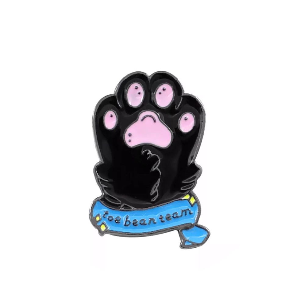 Toe Bean Team Pin
